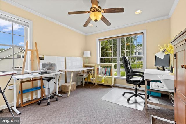 2403 ROLLING HILLS DR, Mechanicsburg, PA 17055