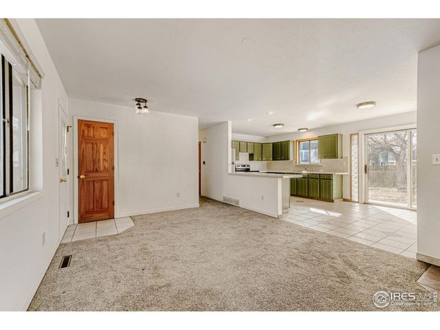 1104 Hera Ct, Lafayette, CO 80026