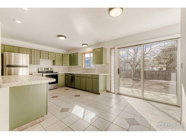1104 Hera Ct, Lafayette, CO 80026