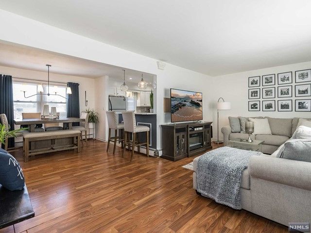 48 Bush Avenue, Woodland Park, NJ 07424