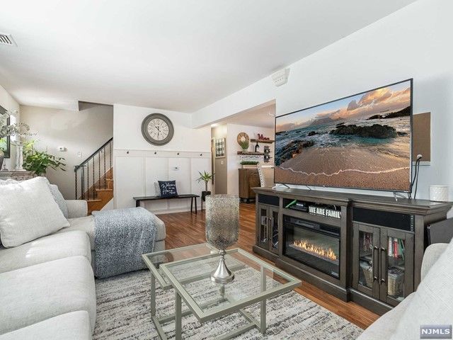 48 Bush Avenue, Woodland Park, NJ 07424