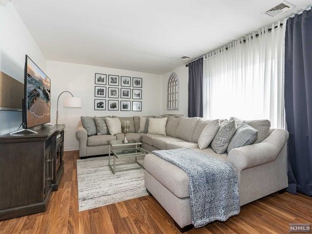 48 Bush Avenue, Woodland Park, NJ 07424