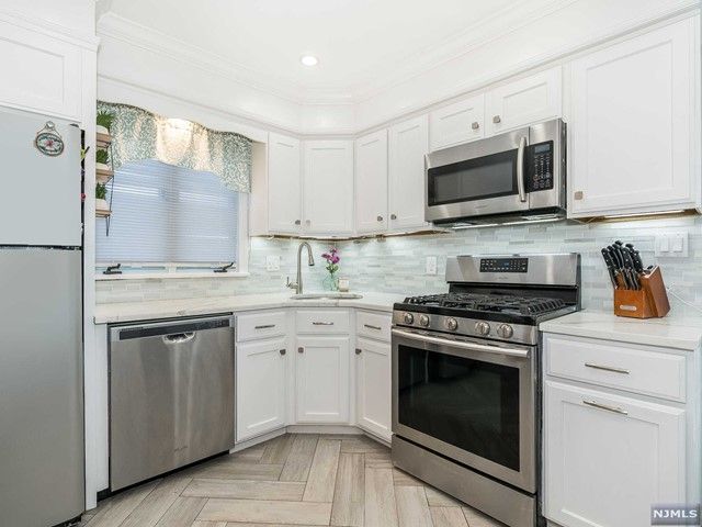 48 Bush Avenue, Woodland Park, NJ 07424