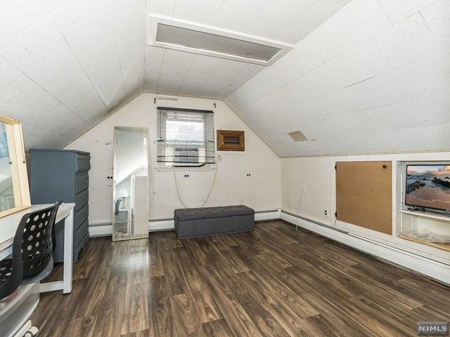 48 Bush Avenue, Woodland Park, NJ 07424