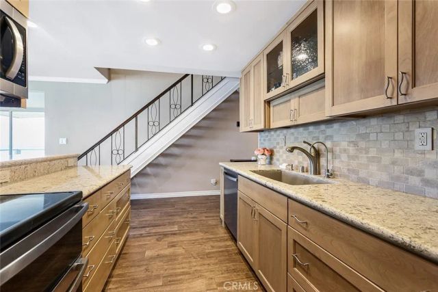 615 Esplanade 412, Redondo Beach, CA 90277