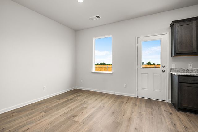 101 Condie Russell Avenue, Venus, TX 76084
