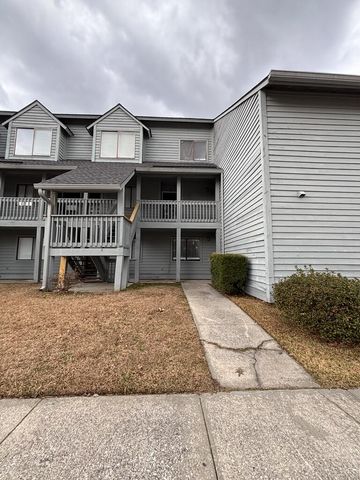 8483 Yadkin Circle Apt D, North Charleston, SC 29406