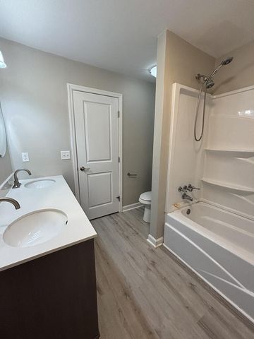 8483 Yadkin Circle Apt D, North Charleston, SC 29406