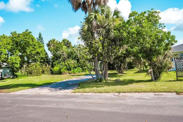 1796 FLORENCE AVENUE, Englewood, FL 34223