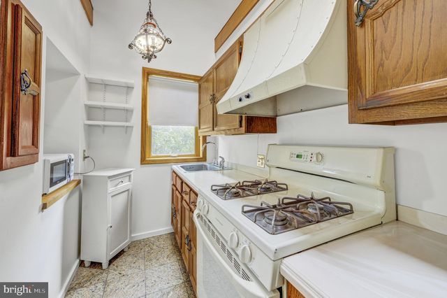 626 S 7TH ST, Philadelphia, PA 19147