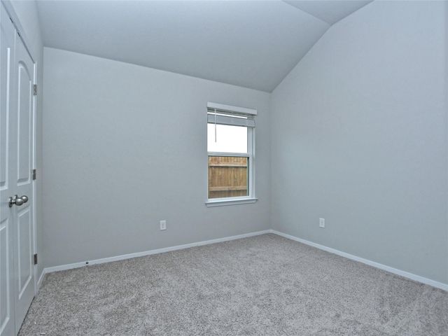 208 Trailside LN, Bastrop, TX 78602