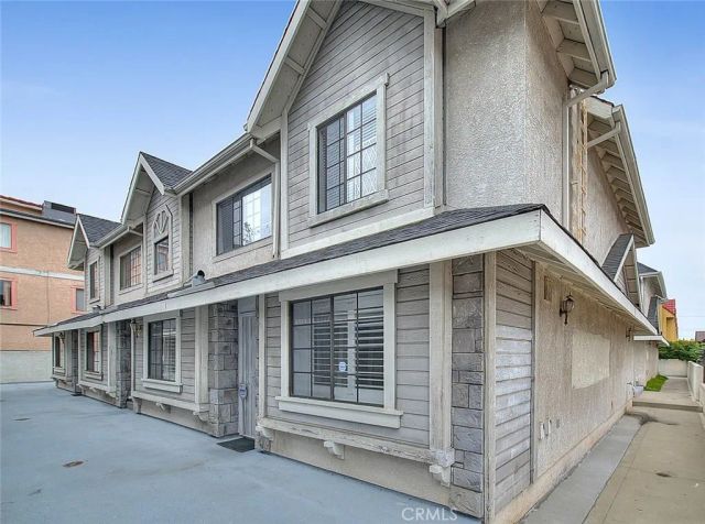 114 N Atlantic Boulevard B, Alhambra, CA 91801
