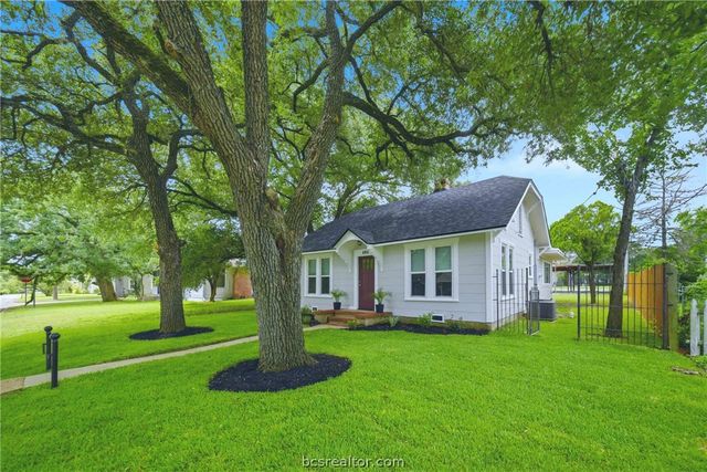 404 Ayrshire Street, College Station, TX 77840