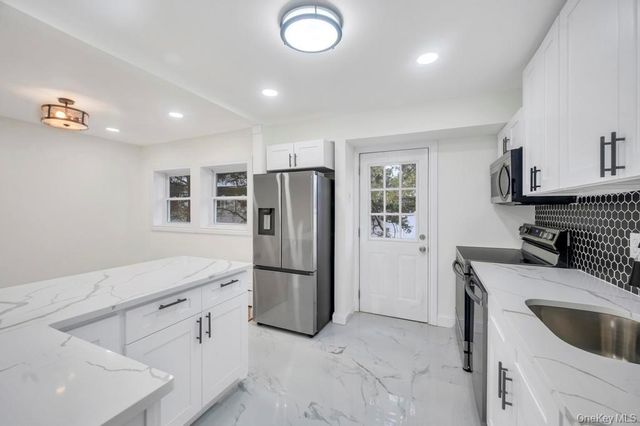 2737 Sheila Court, East Meadow, NY 11554