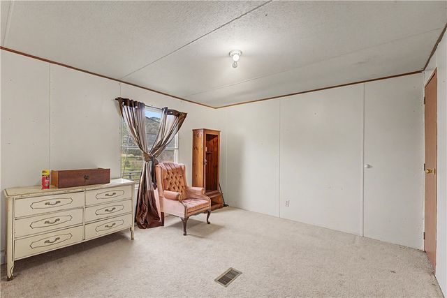 22934 Leonard Ranch Road, Gravette, AR 72736