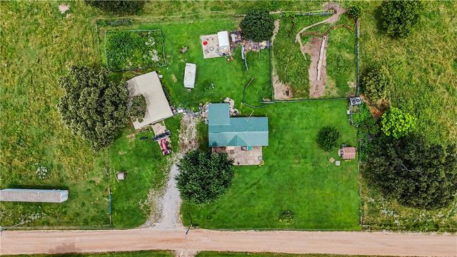 22934 Leonard Ranch Road, Gravette, AR 72736