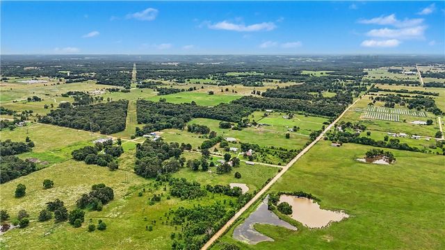 22934 Leonard Ranch Road, Gravette, AR 72736