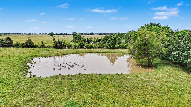 22934 Leonard Ranch Road, Gravette, AR 72736
