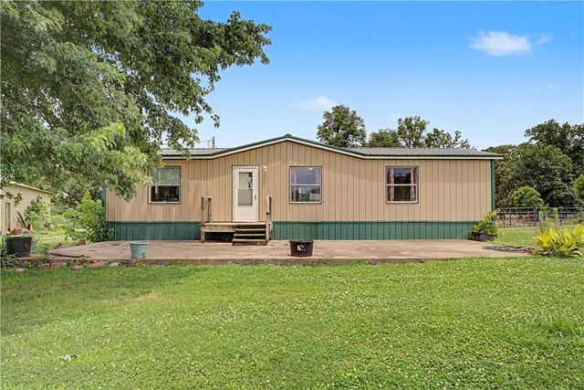 22934 Leonard Ranch Road, Gravette, AR 72736