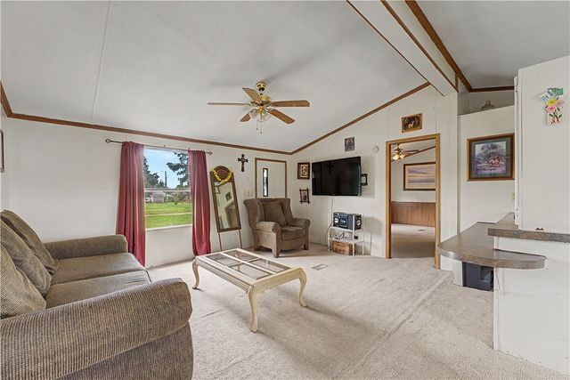 22934 Leonard Ranch Road, Gravette, AR 72736