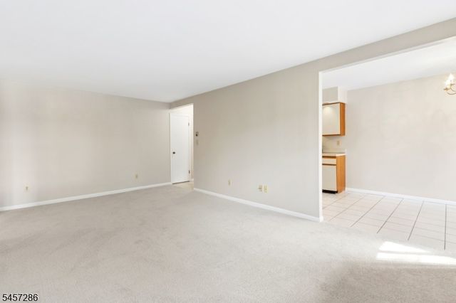 9 Sentinel Ct E, Chatham Twp., NJ 07928