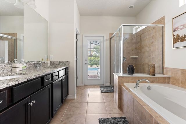 1892 Gobi Dr, Kissimmee, FL 34747