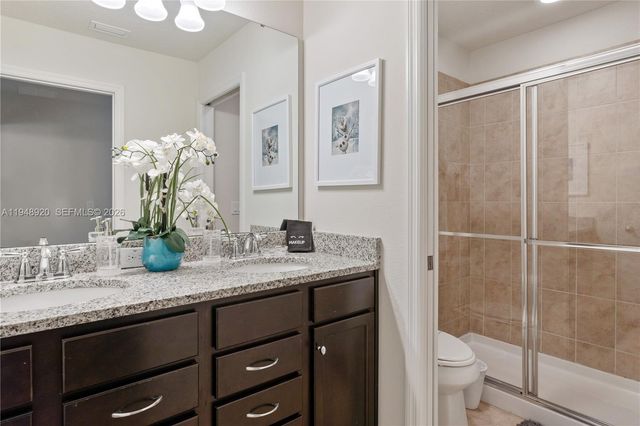 1892 Gobi Dr, Kissimmee, FL 34747