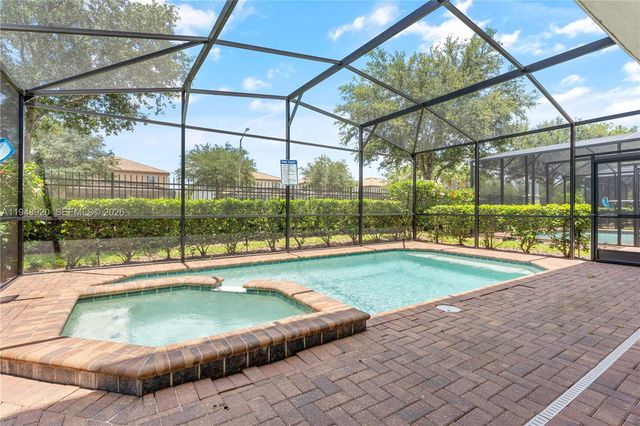 1892 Gobi Dr, Kissimmee, FL 34747