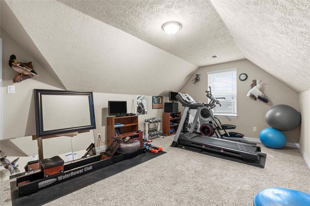 9414 Trinidad Drive, Mont Belvieu, TX 77523