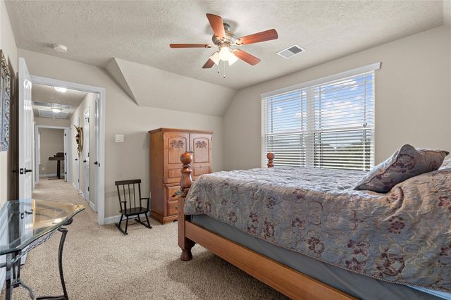9414 Trinidad Drive, Mont Belvieu, TX 77523