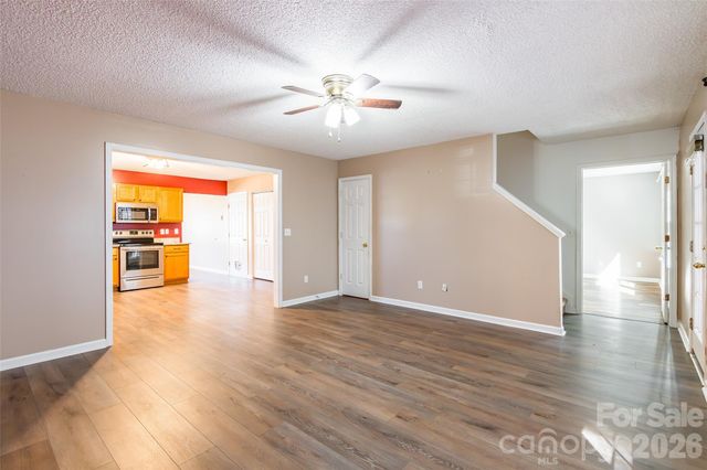 689 Lynville Lane, Rock Hill, SC 29730