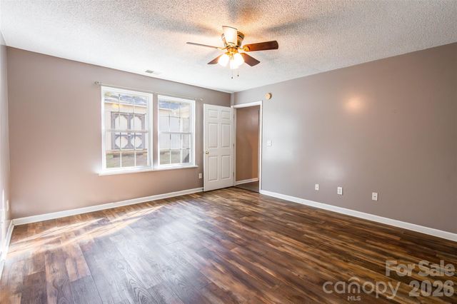 689 Lynville Lane, Rock Hill, SC 29730