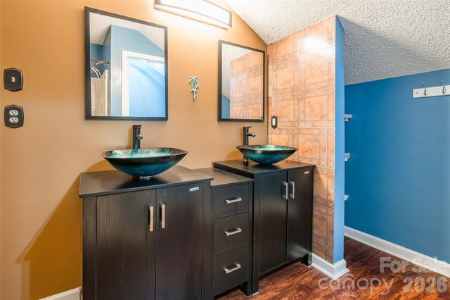 689 Lynville Lane, Rock Hill, SC 29730