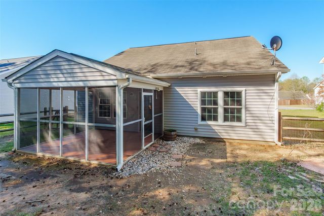 689 Lynville Lane, Rock Hill, SC 29730