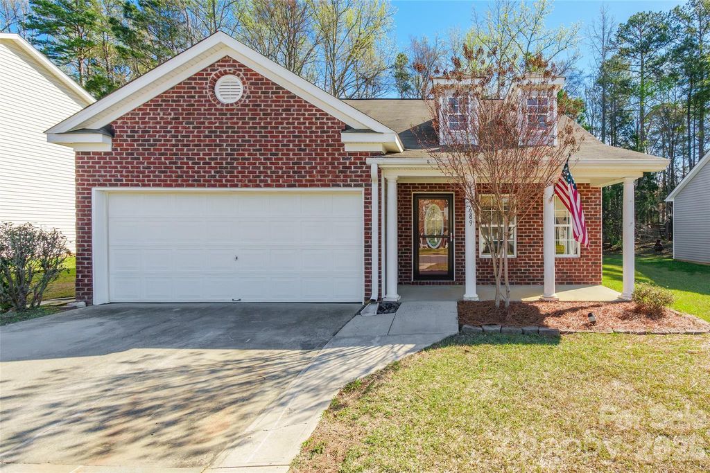 689 Lynville Lane, Rock Hill, SC 29730