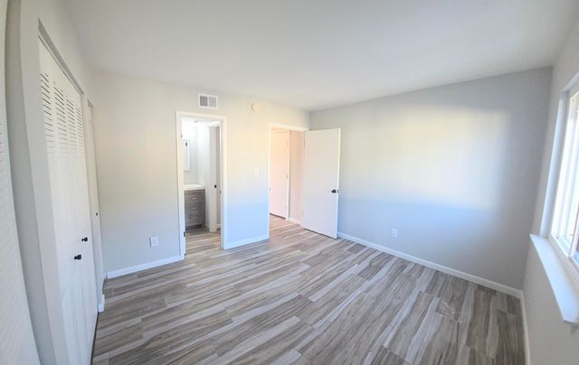 308 SW Miracle Strip Pkwy Parkway 27 C, Fort Walton Beach, FL 32548