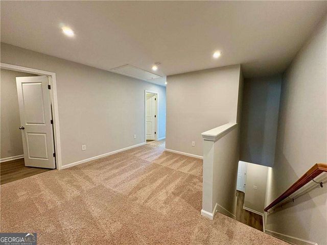 485 Crown Drive, Emerson, GA 30137