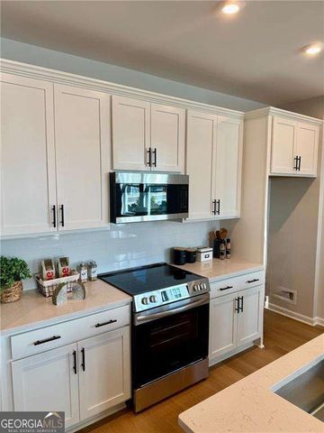 485 Crown Drive, Emerson, GA 30137