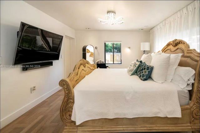 45 SW 28th Rd 0, Miami, FL 33129