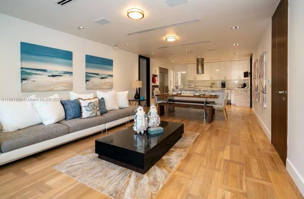 45 SW 28th Rd 0, Miami, FL 33129