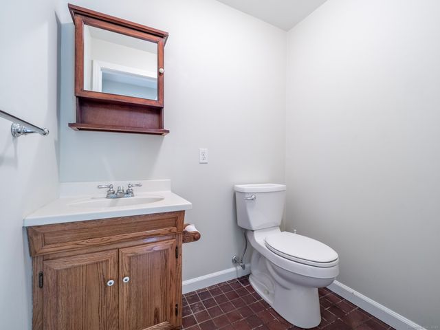 21 Simpaug Turnpike, Redding, CT 06896