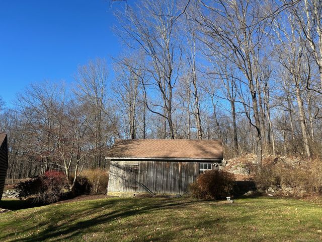 21 Simpaug Turnpike, Redding, CT 06896