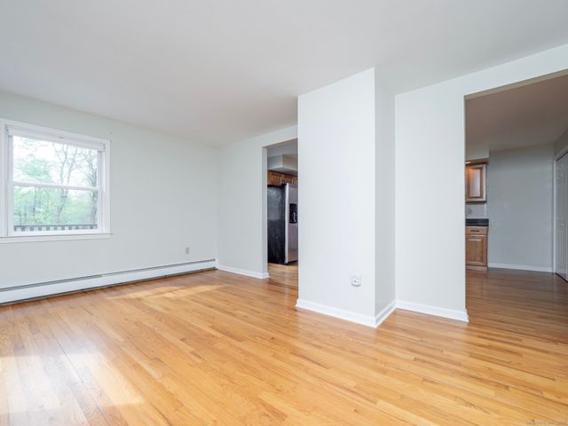 21 Simpaug Turnpike, Redding, CT 06896