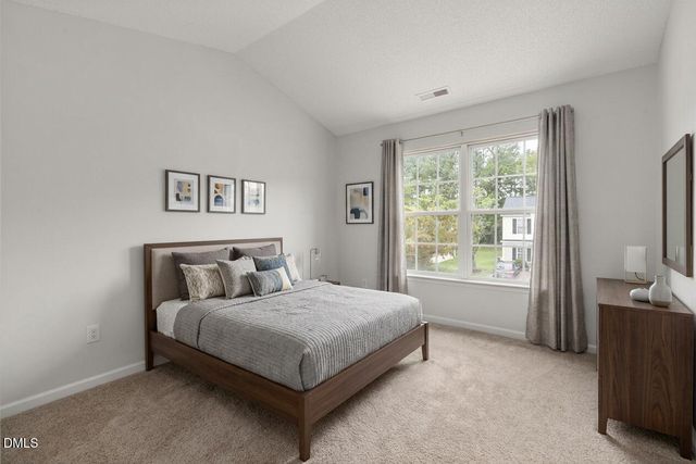 5522 Marthonna Way, Raleigh, NC 27616