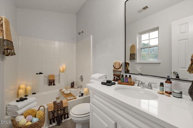 5522 Marthonna Way, Raleigh, NC 27616
