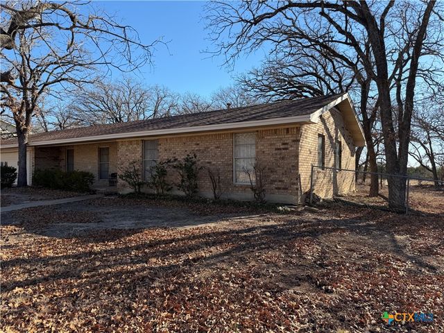 106 Liberty Street, Gatesville, TX 76528