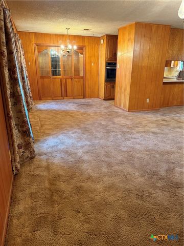 106 Liberty Street, Gatesville, TX 76528