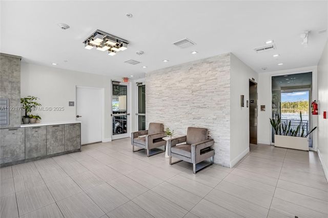 6100 N Ocean Dr 3N, Hollywood, FL 33019