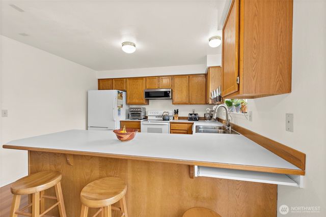 12928 SE 217th Place, Kent, WA 98031