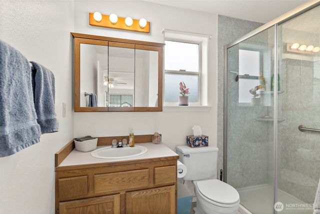 12928 SE 217th Place, Kent, WA 98031